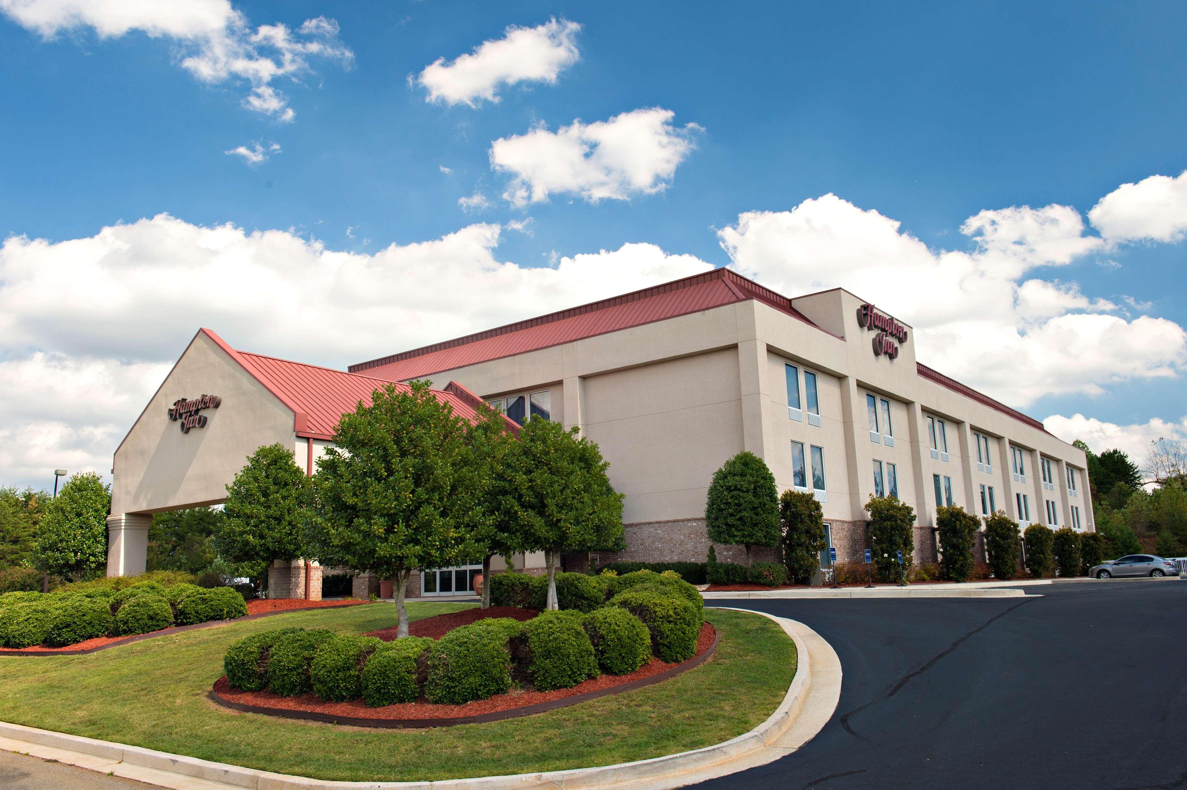 Hampton Inn Cornelia Buitenkant foto